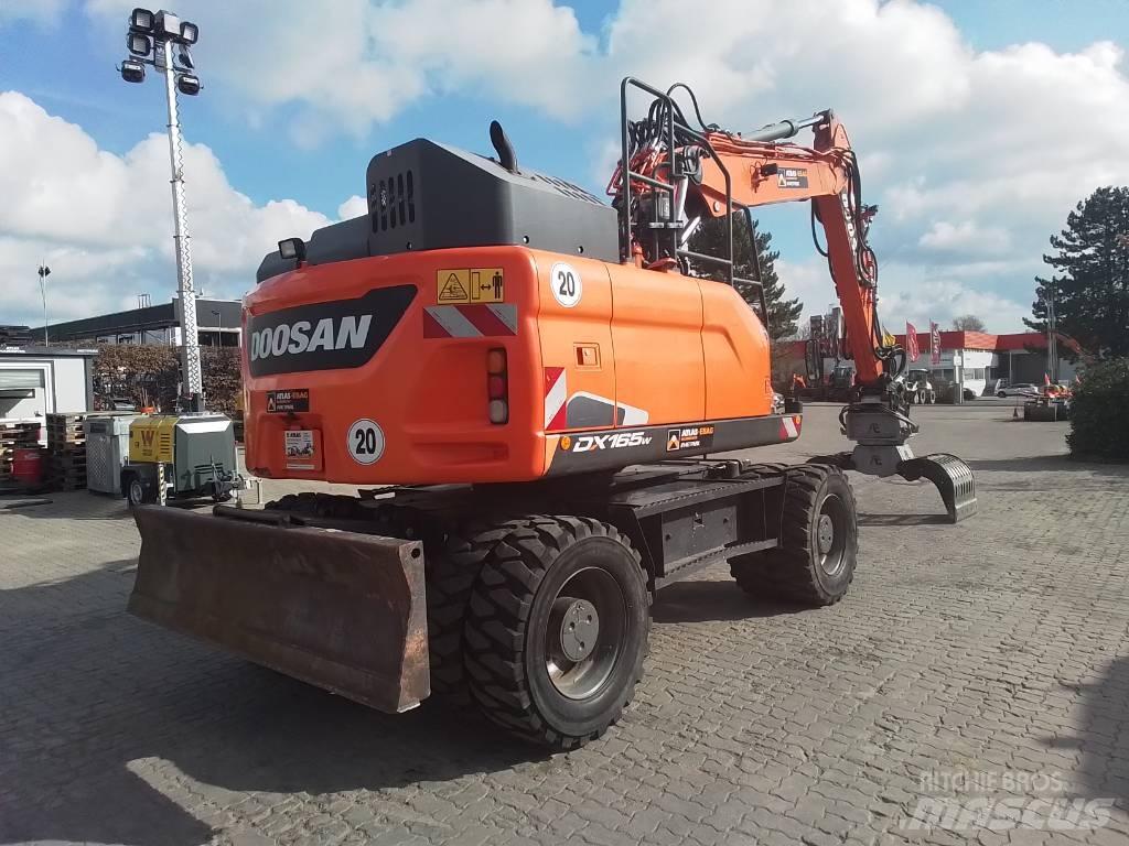 Doosan DX 165 W-5 Bageri na kotačima