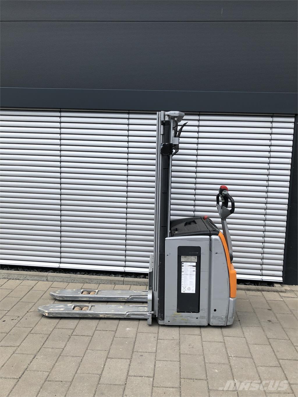 Still EXV 16 Samopogonski ručni viličari