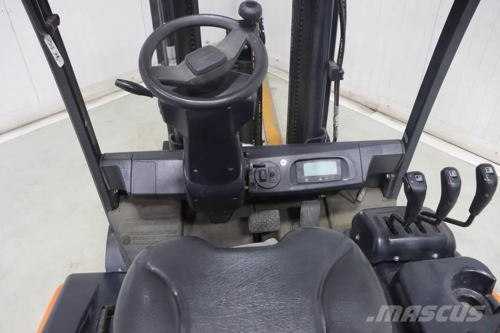 Doosan B25X-7 Električni viličari