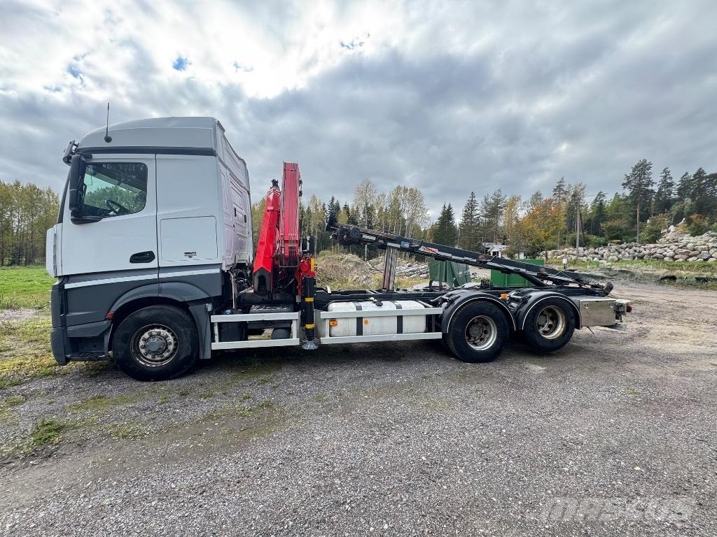 Mercedes-Benz 2653 L Kamioni sa kranom