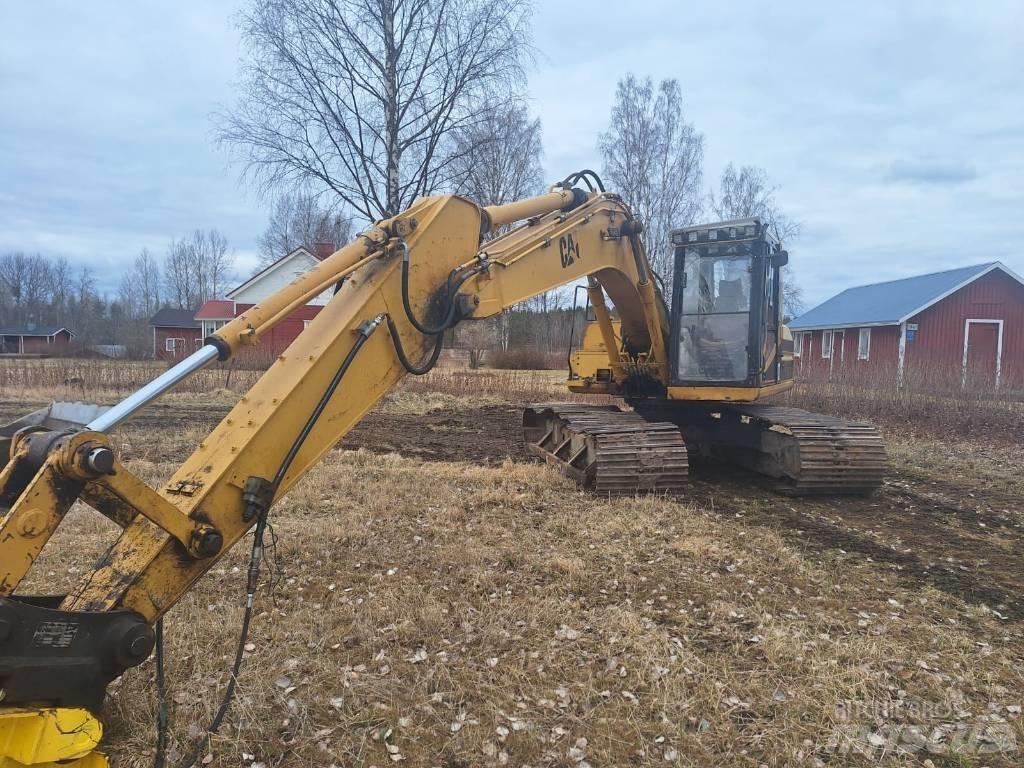 CAT 317 Bageri gusjeničari