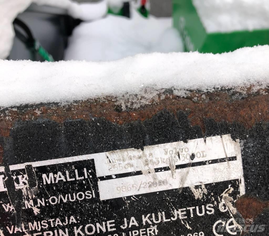  LKK Lumikauha 3000L Ostala oprema za utovarivanje i kopanje
