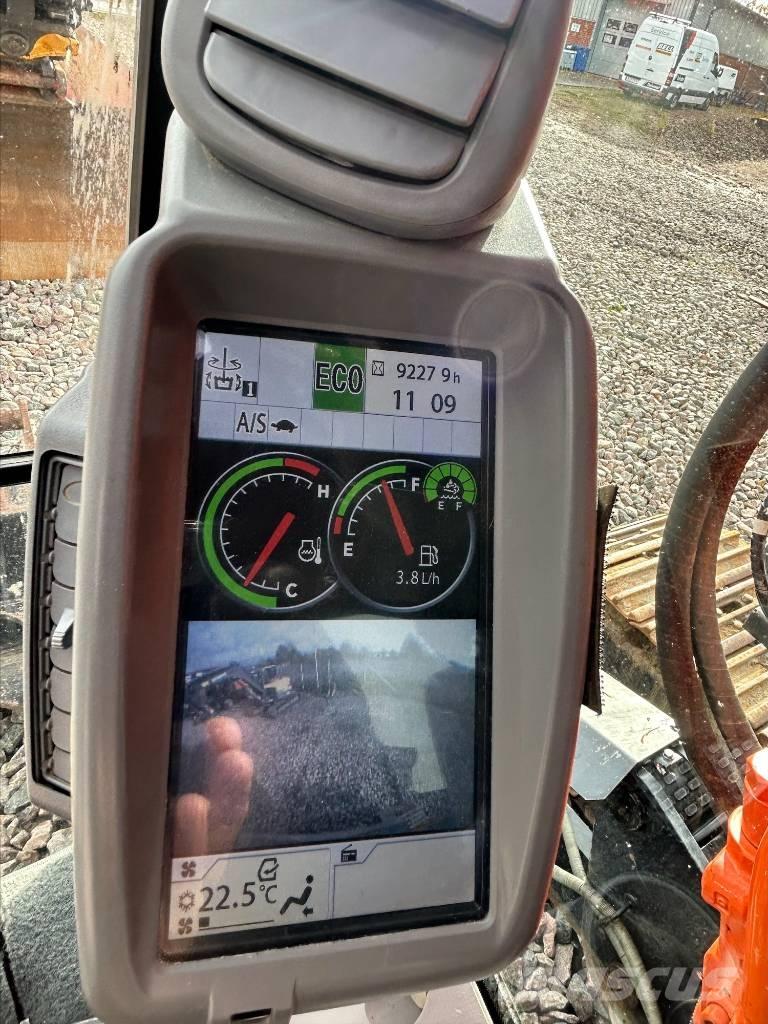 Hitachi ZX225USBL-6 Bageri gusjeničari