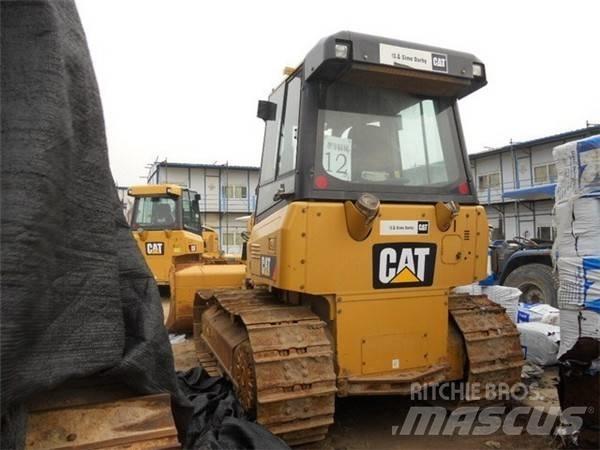 CAT D 5 K LGP Buldožeri gusjeničari