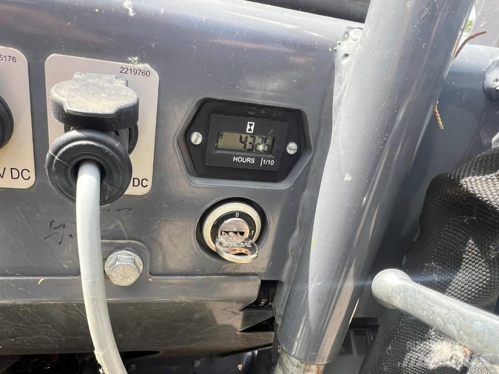 Vögele S800-3i Asfaltni finišeri