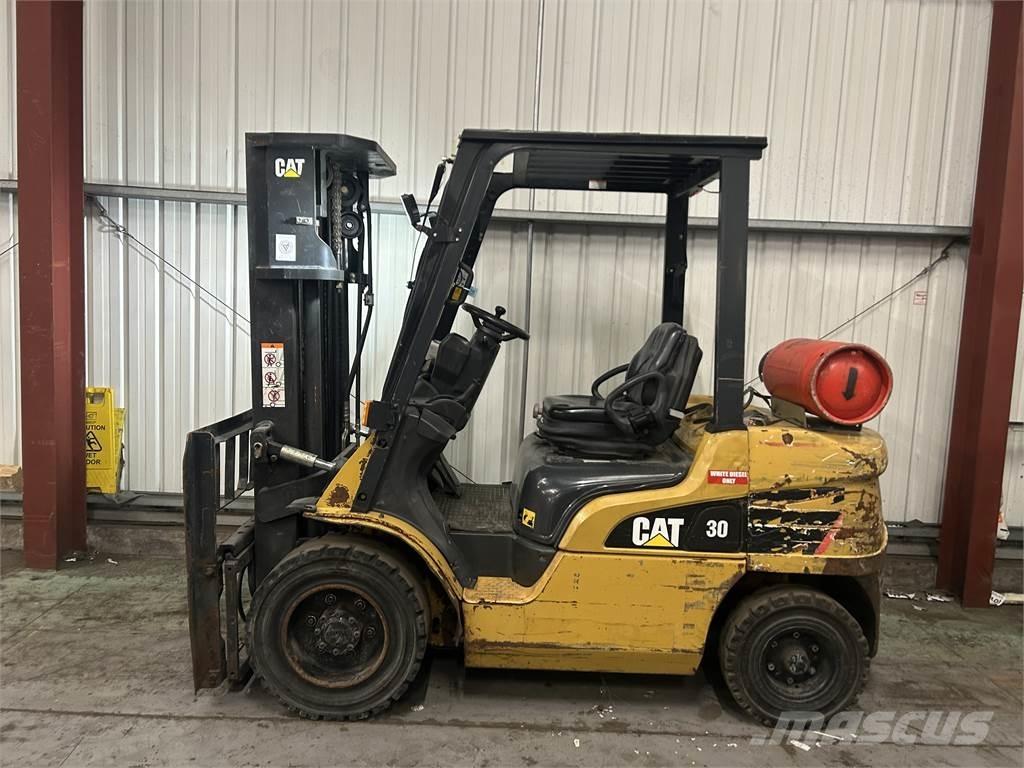 CAT GP30NT Plinski viličari