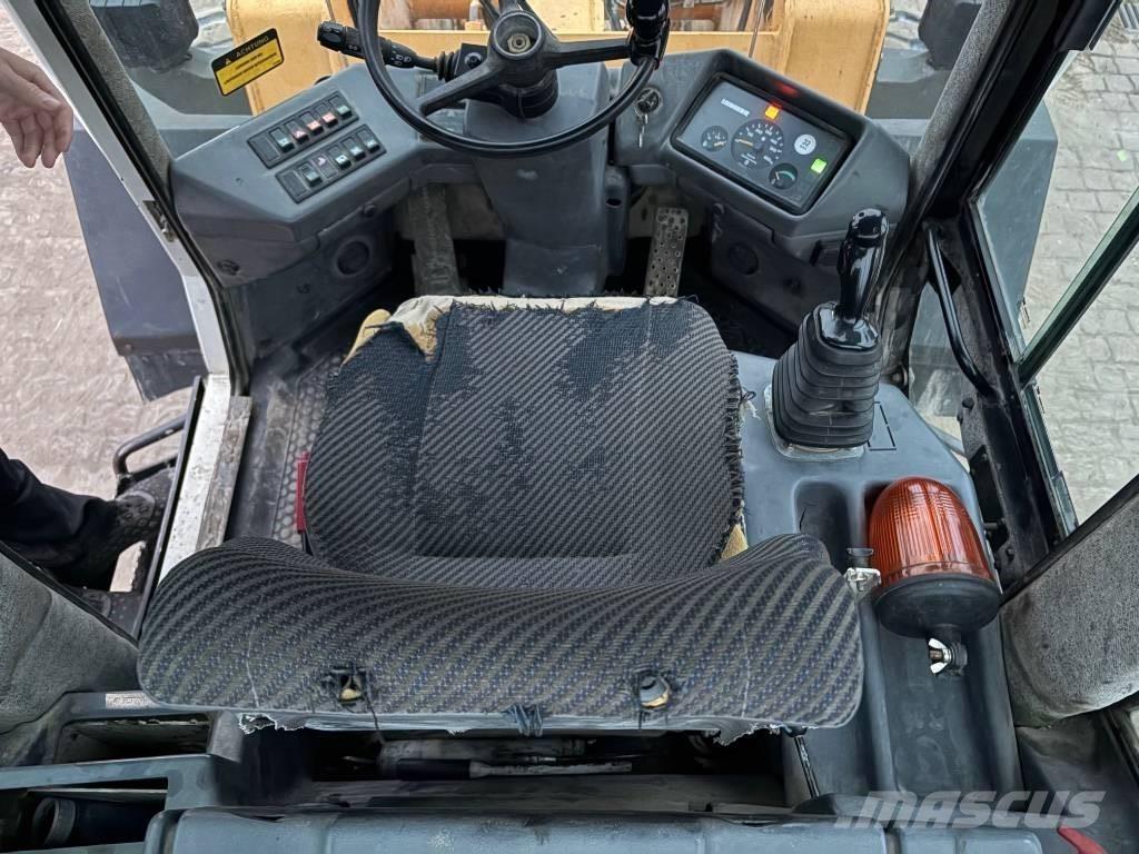 Liebherr L 522 Utovarivači na kotačima