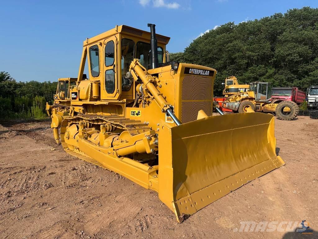 CAT D 7 G Buldožeri gusjeničari