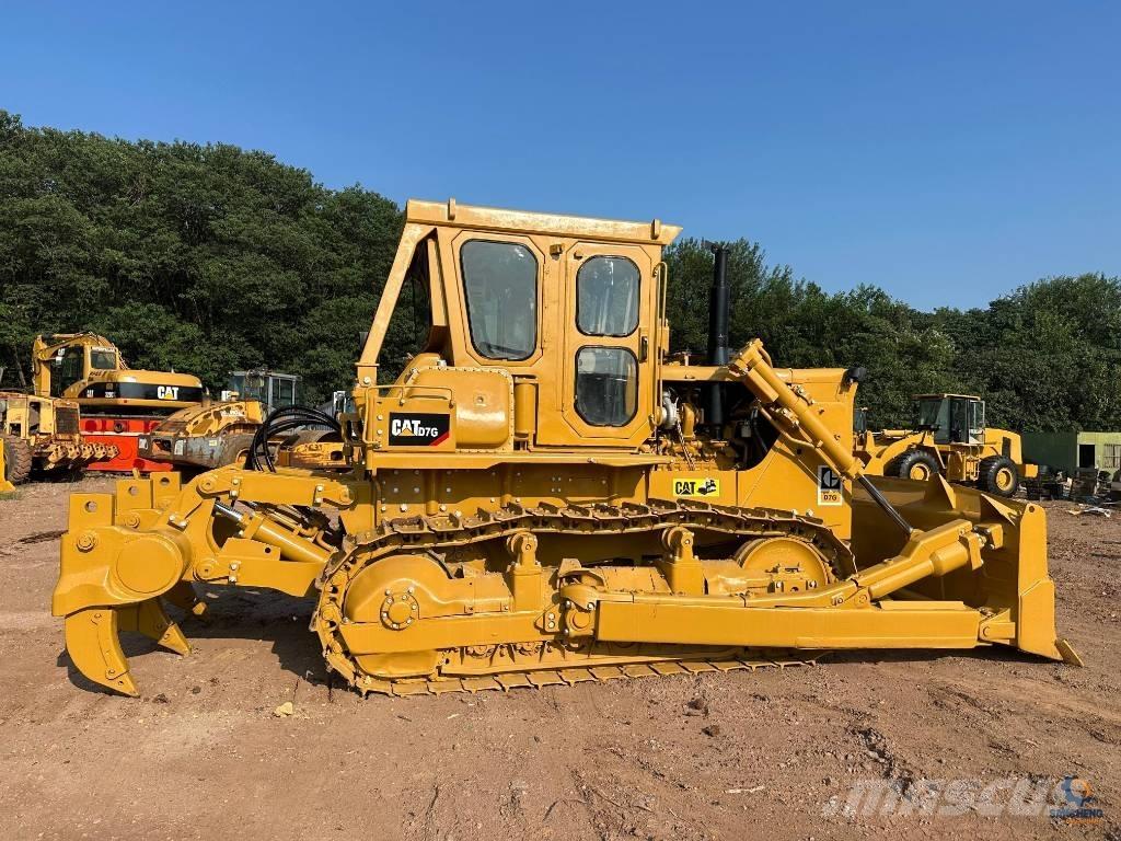 CAT D 7 G Buldožeri gusjeničari