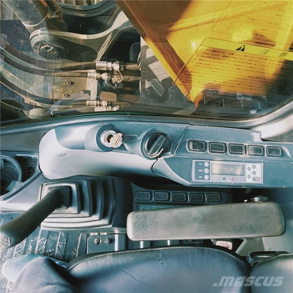 Kobelco SK200-8 Bageri gusjeničari