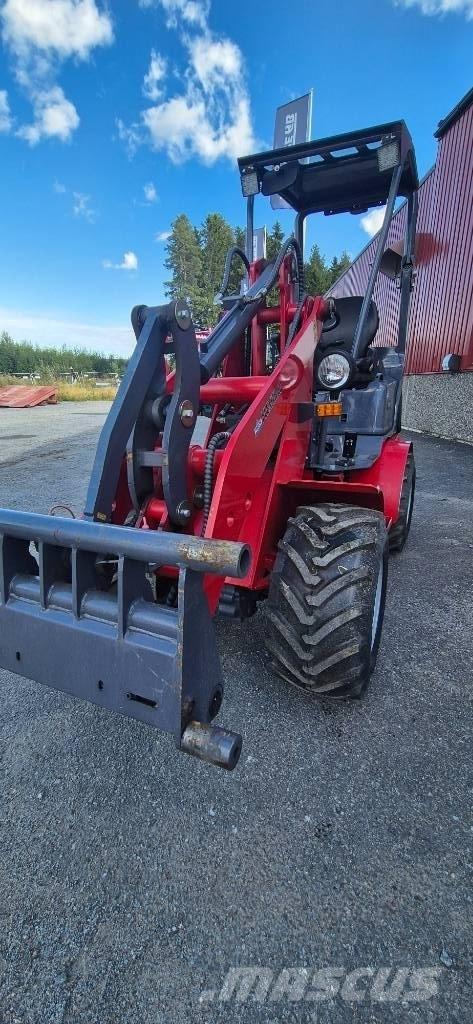 Flexitrac 1126 Višenamjenski utovarivači