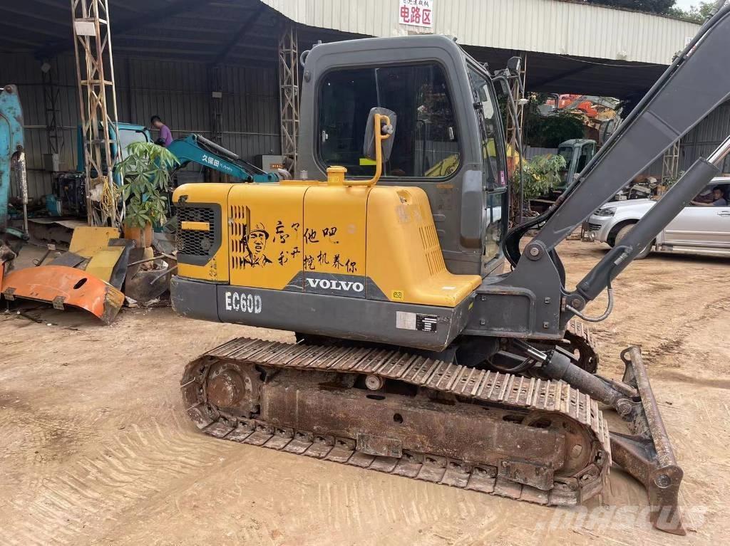 Volvo EC 55 D Mini bageri <7t