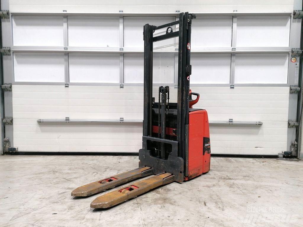 Linde L14 Ručni električni viličar