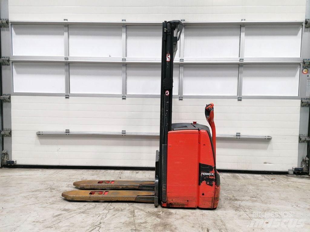 Linde L14 Ručni električni viličar
