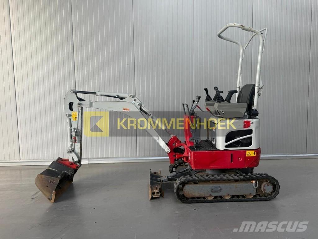 Takeuchi TB 210 R Mini bageri <7t