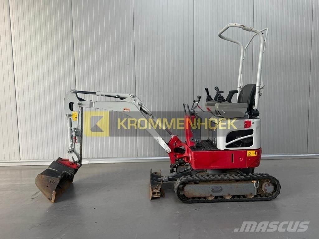 Takeuchi TB 210 R Mini bageri <7t