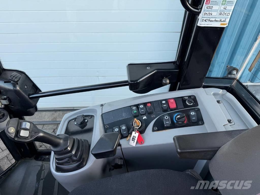 CAT 907 H Utovarivači na kotačima