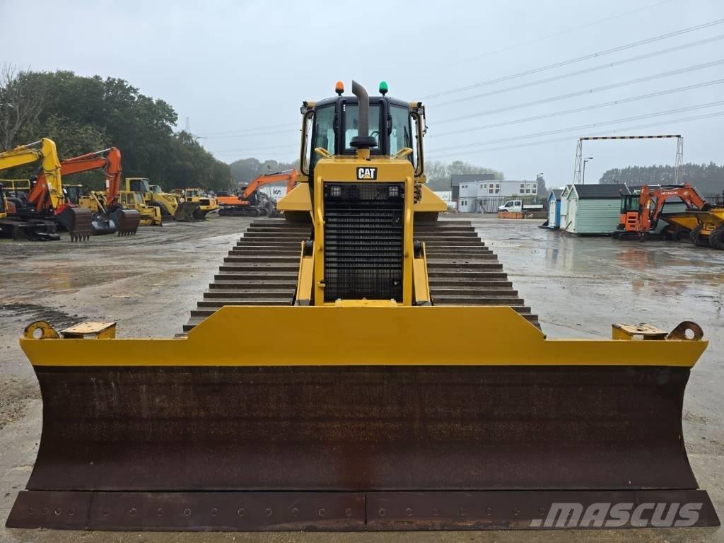 CAT D 6 N LGP Buldožeri gusjeničari