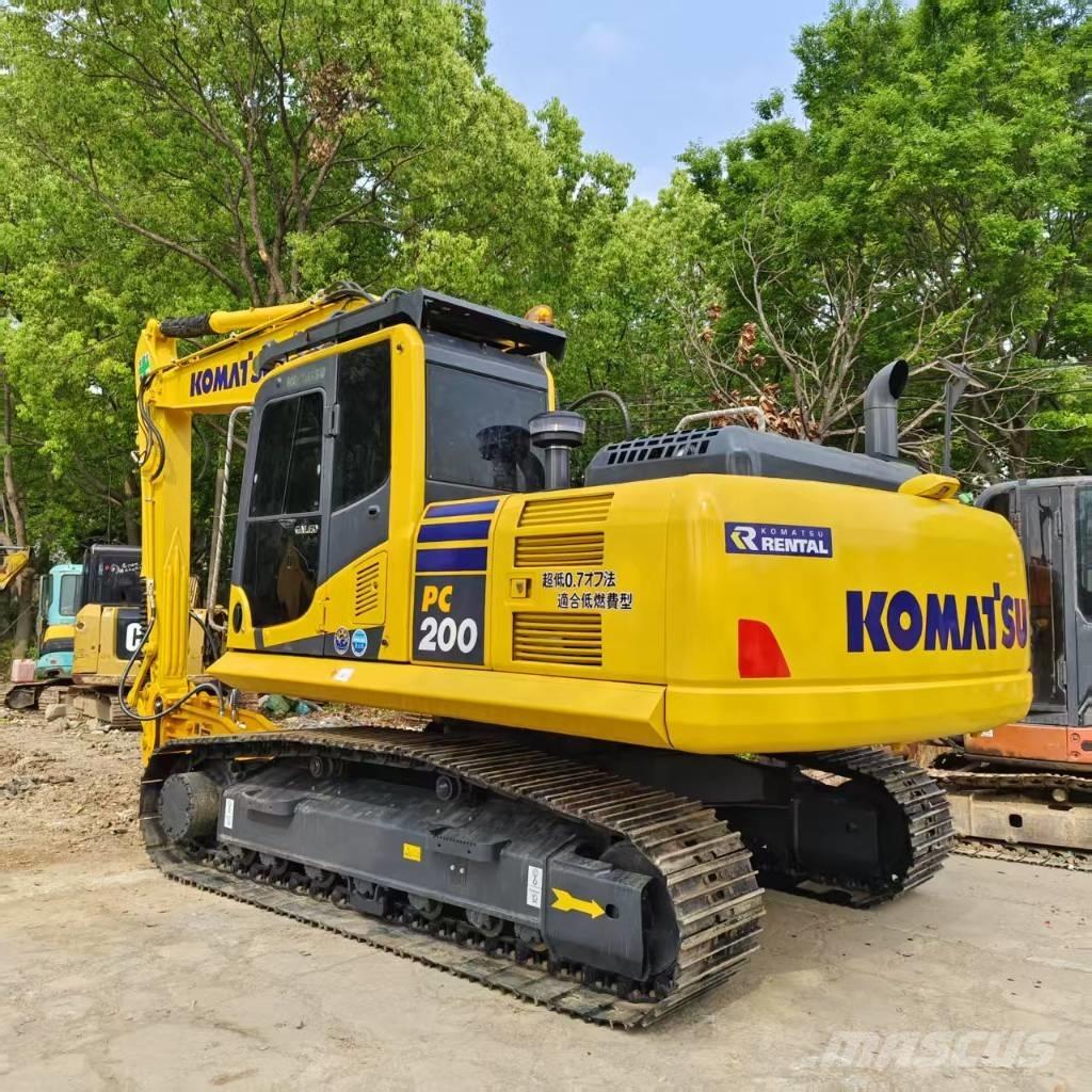 Komatsu PC 200 Bageri gusjeničari