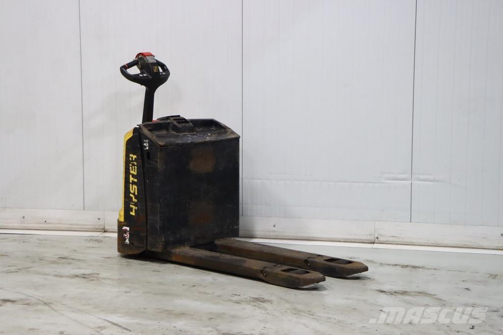 Hyster P1.8 Nisko podizni električni viličar