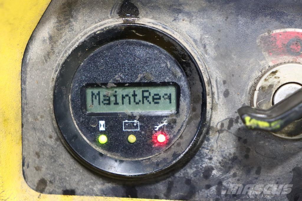 Hyster P1.8 Nisko podizni električni viličar