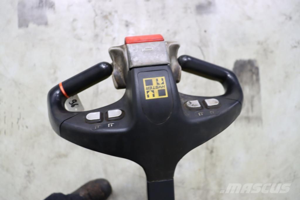 Hyster P1.8 Nisko podizni električni viličar