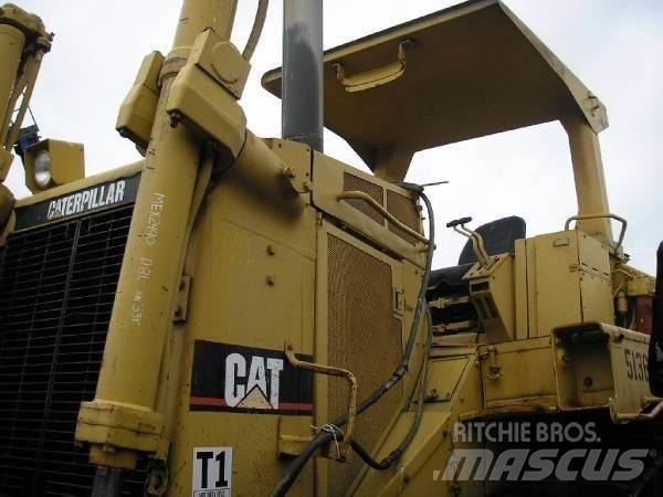 CAT D8L Buldožeri gusjeničari