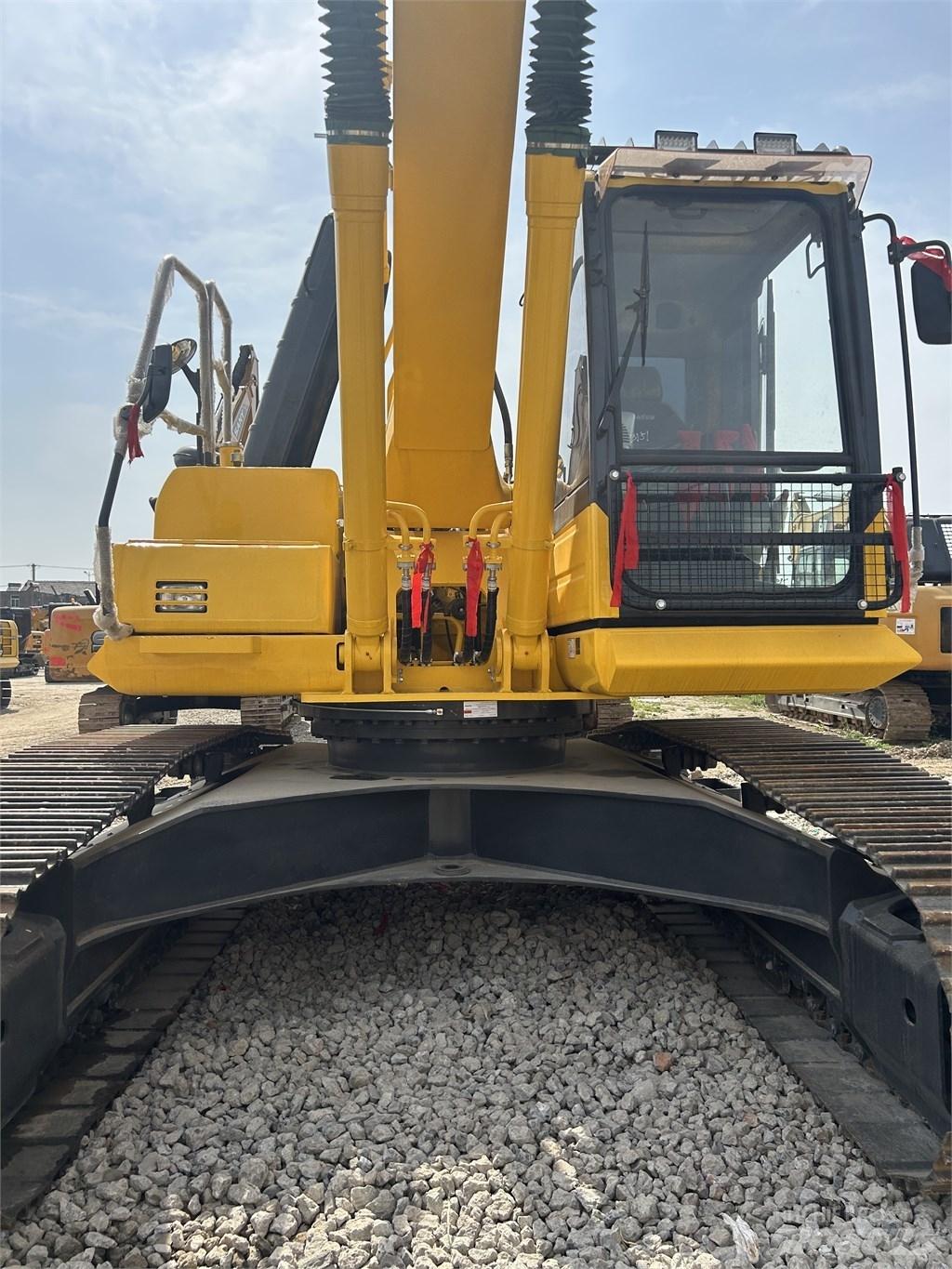 Komatsu PC 240 Bageri gusjeničari