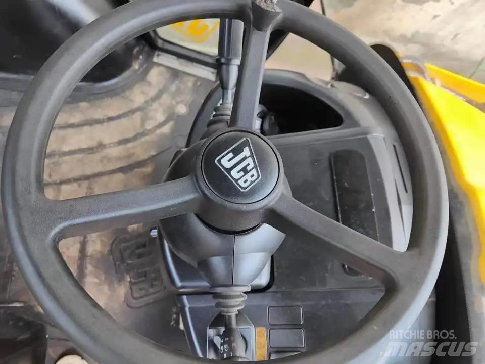 JCB 3CX Utovarni rovokopači