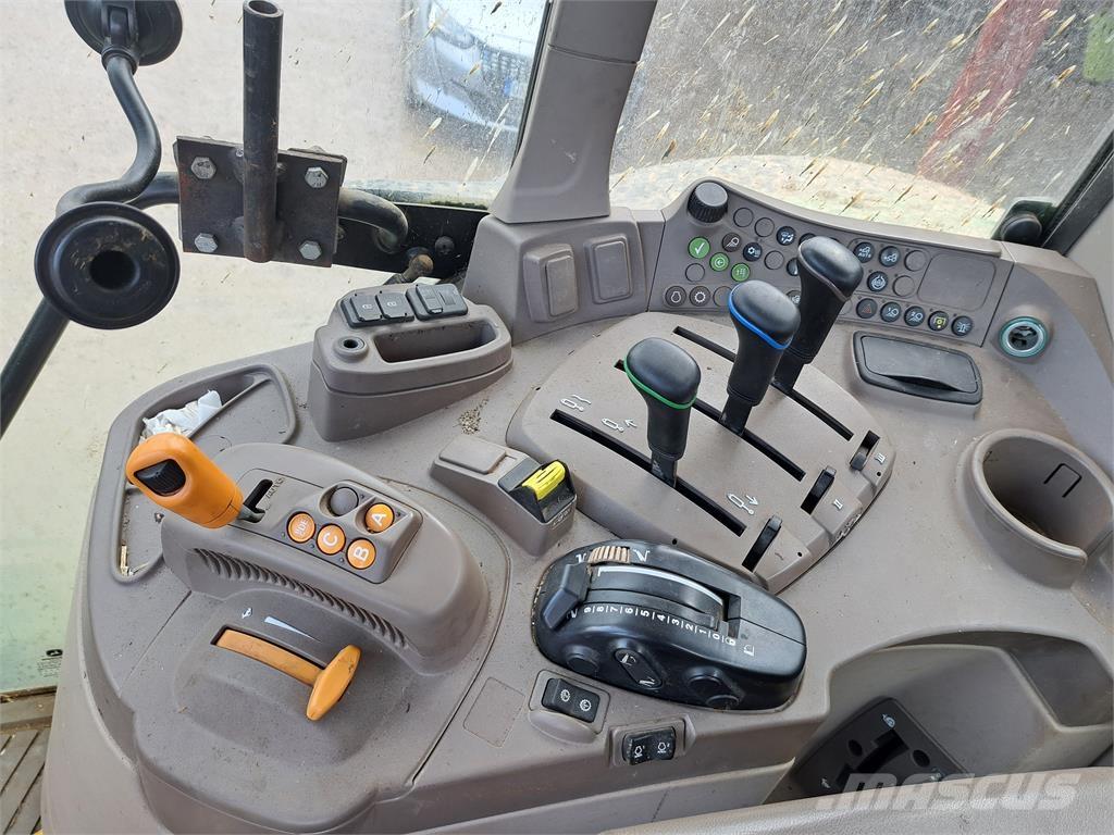 John Deere 6175M Traktori