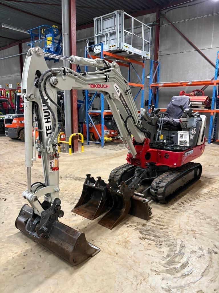Takeuchi TB 225 Mini bageri <7t