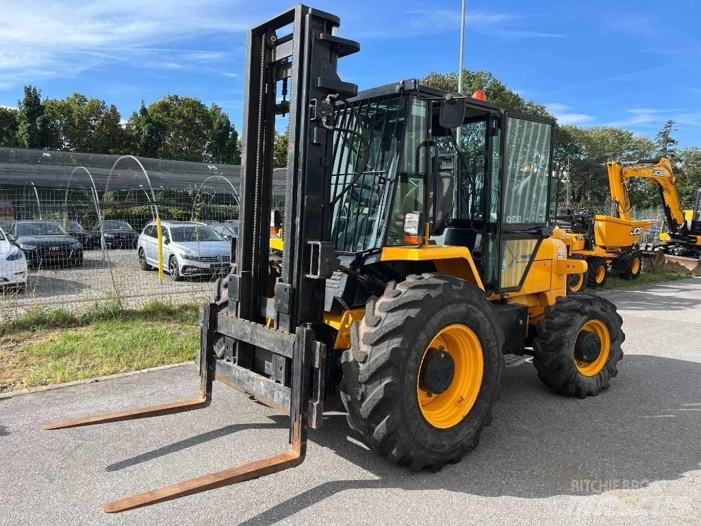 JCB 930 RTFL Terenski viličar