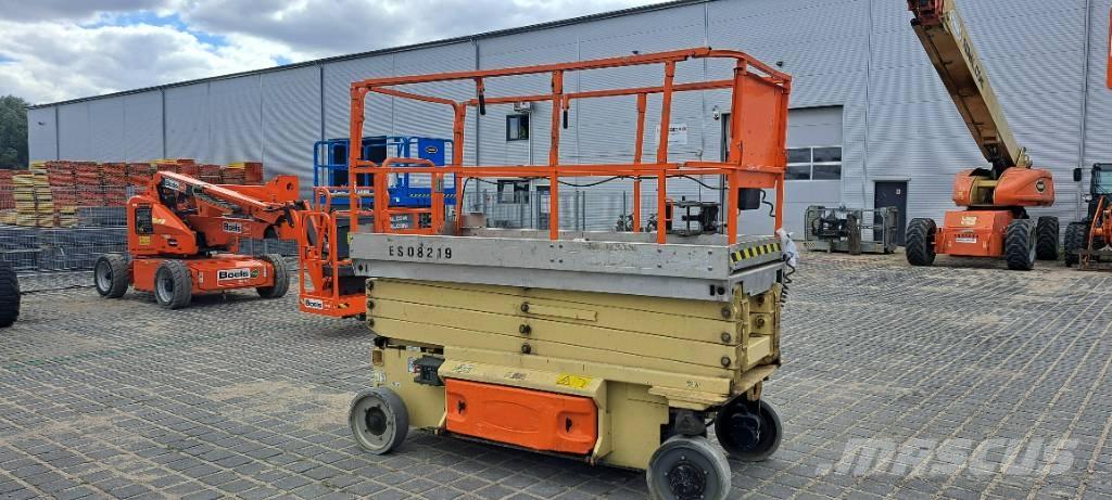 JLG 2646ES Škaraste platforme