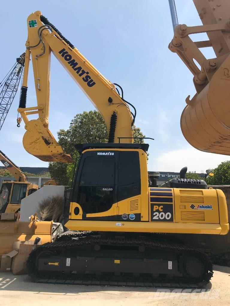 Komatsu PC 200-8N1 Bageri gusjeničari