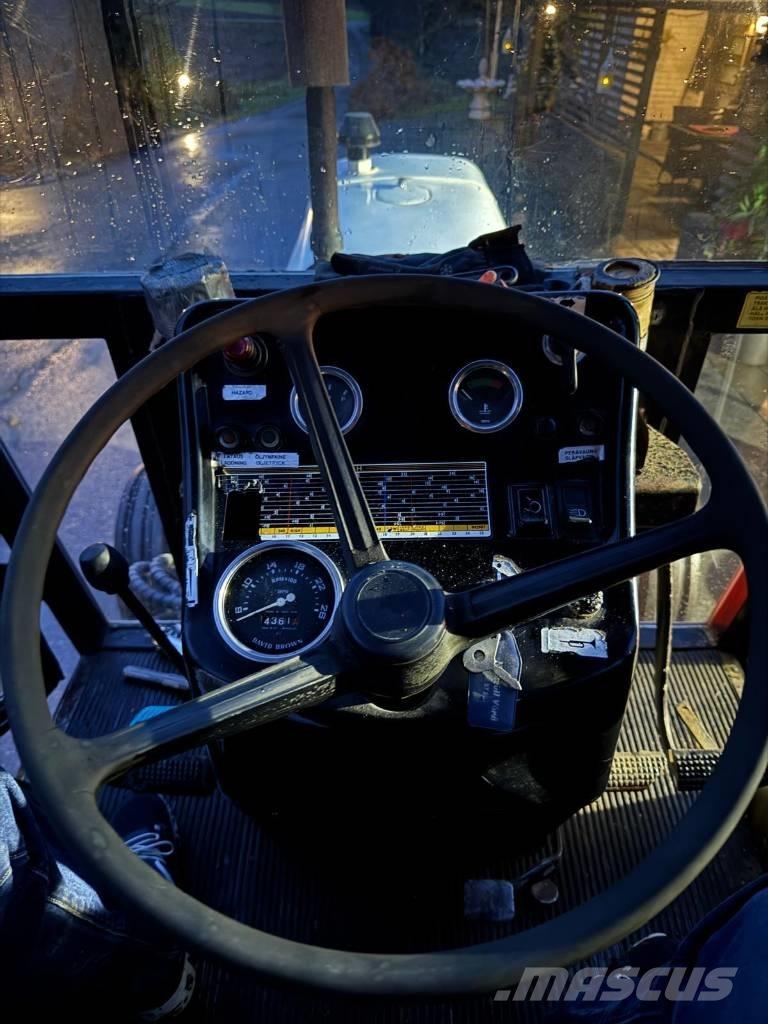 David Brown 1210 Traktori