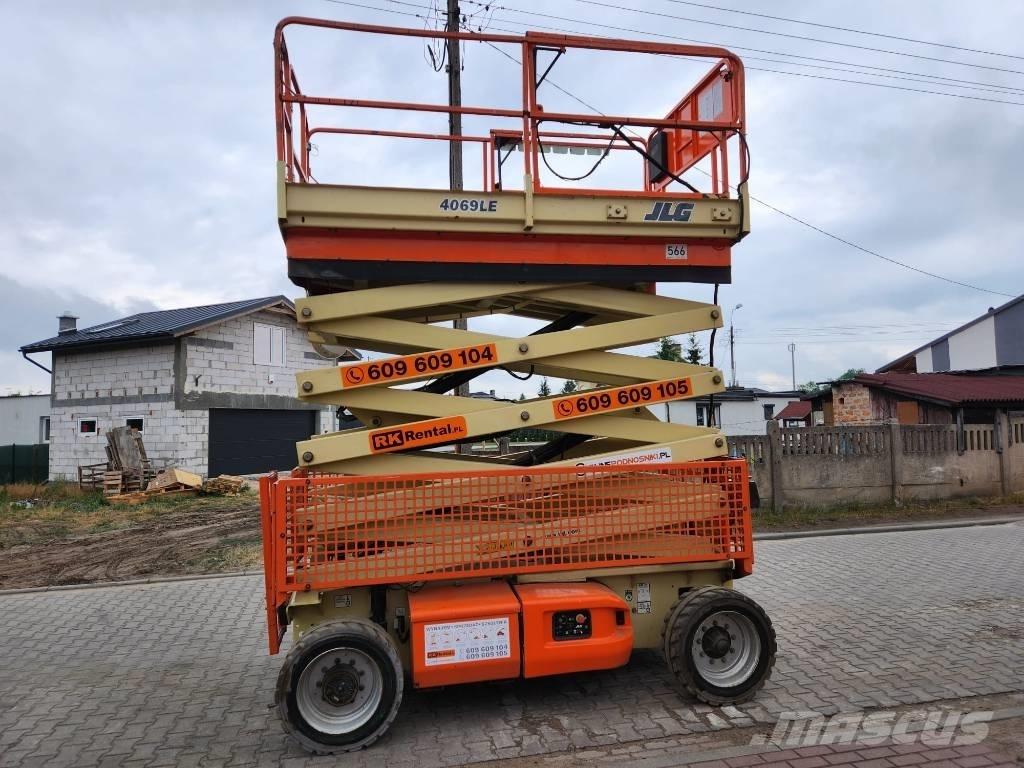 JLG E 4069 LE Škaraste platforme