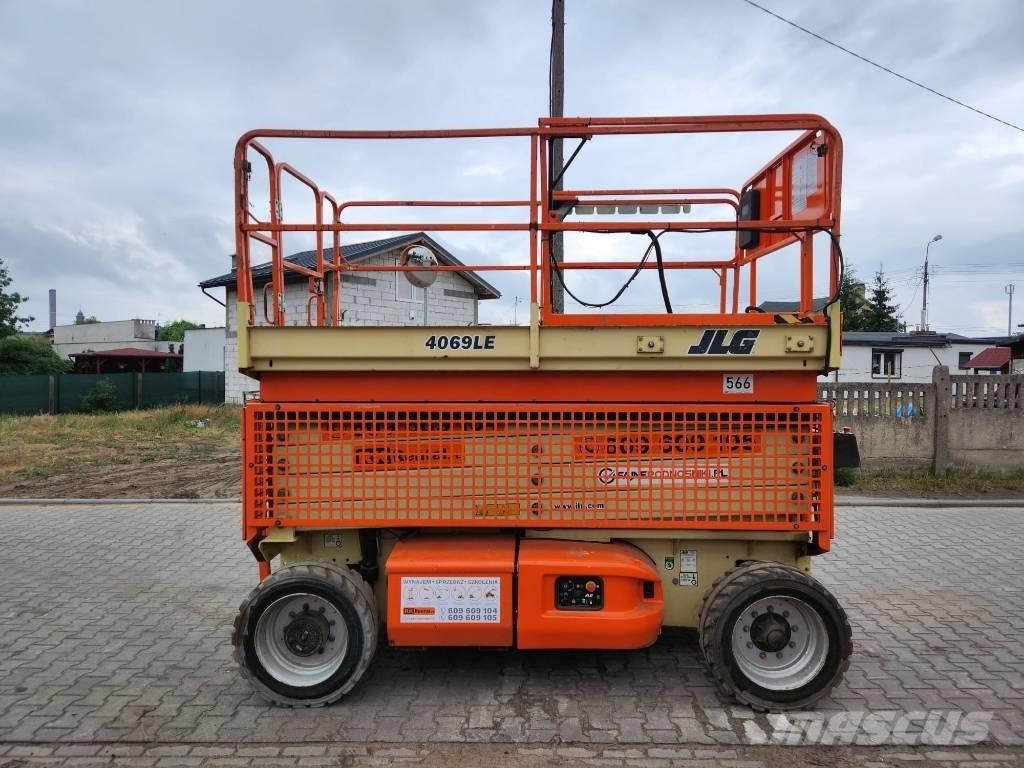 JLG E 4069 LE Škaraste platforme
