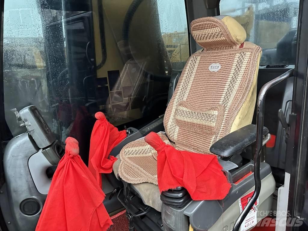 CAT 330D2 Bageri gusjeničari