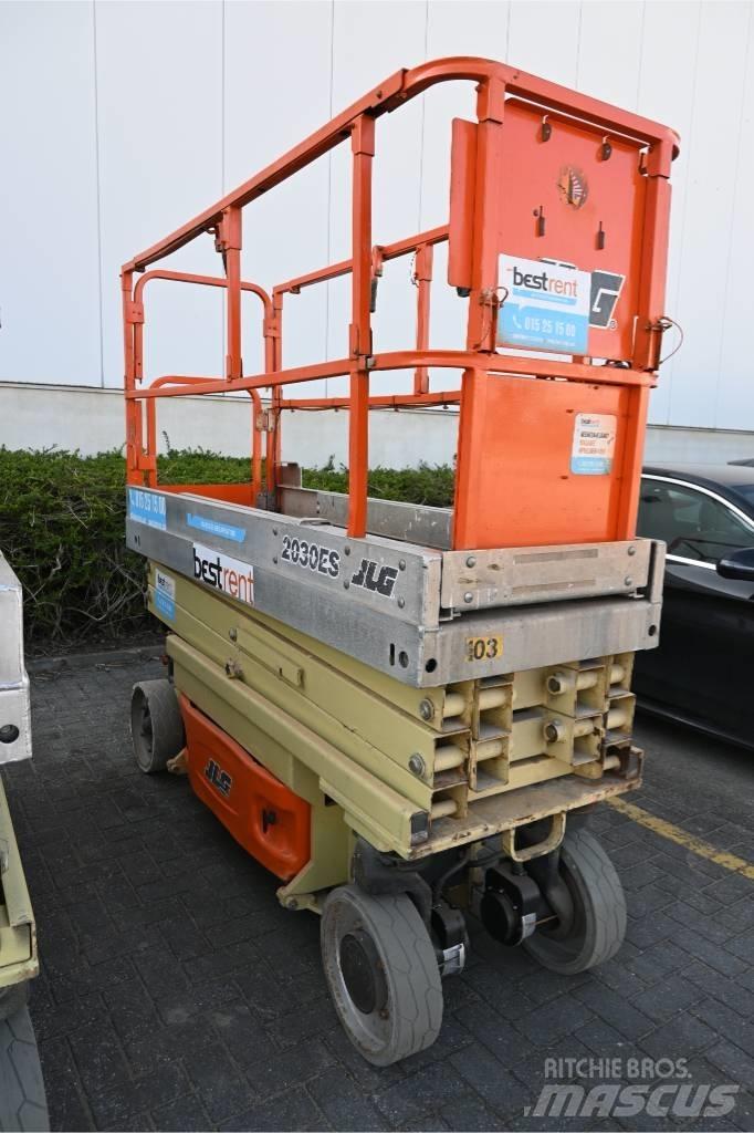 JLG 2030 ES Škaraste platforme