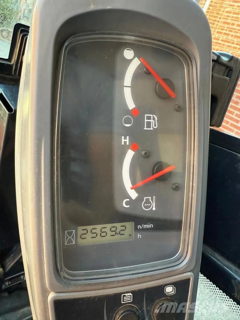 Kubota KX016-4 Mini bageri <7t