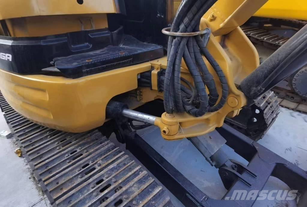 CAT 304 CR Mini bageri <7t