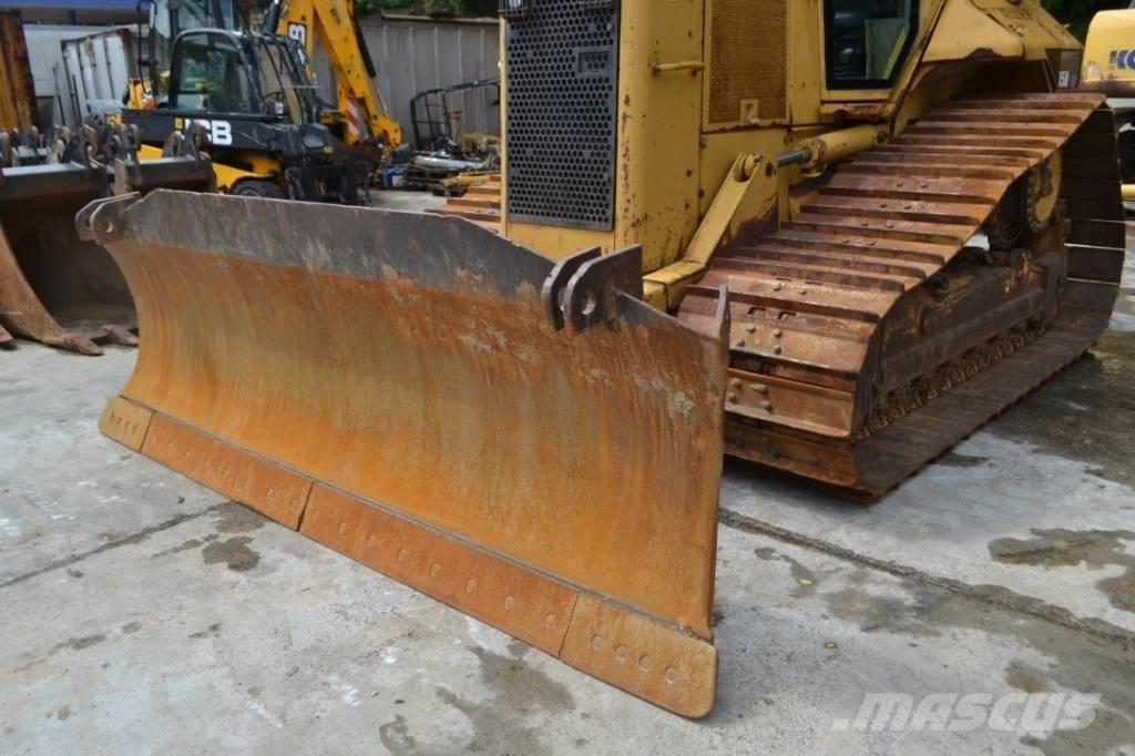 CAT D 5 N LGP Buldožeri gusjeničari