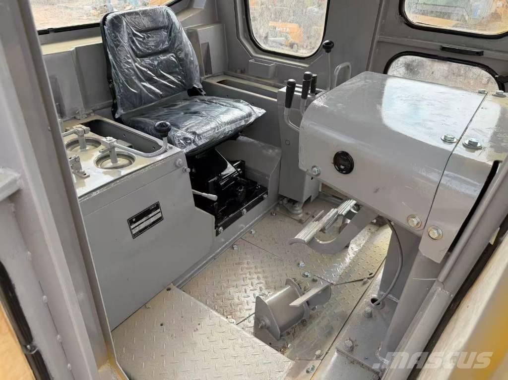 CAT D7G Buldožeri gusjeničari