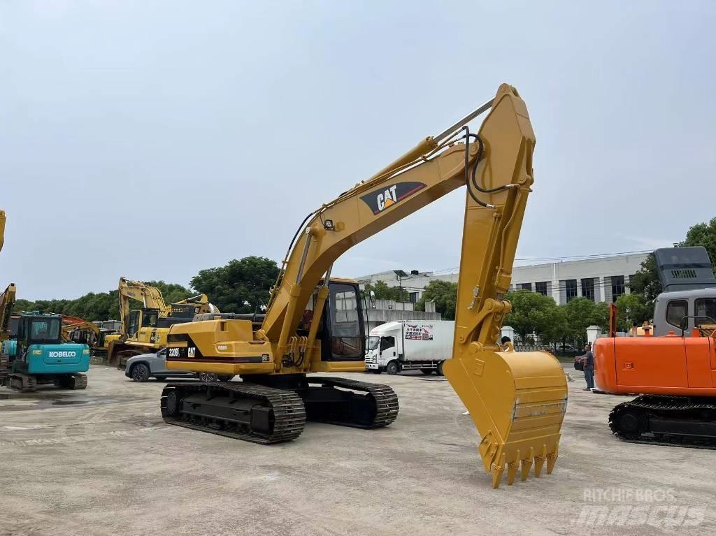CAT 320 B L Bageri gusjeničari