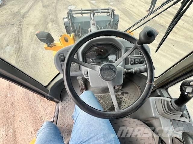 Volvo L 30 G Utovarivači na kotačima