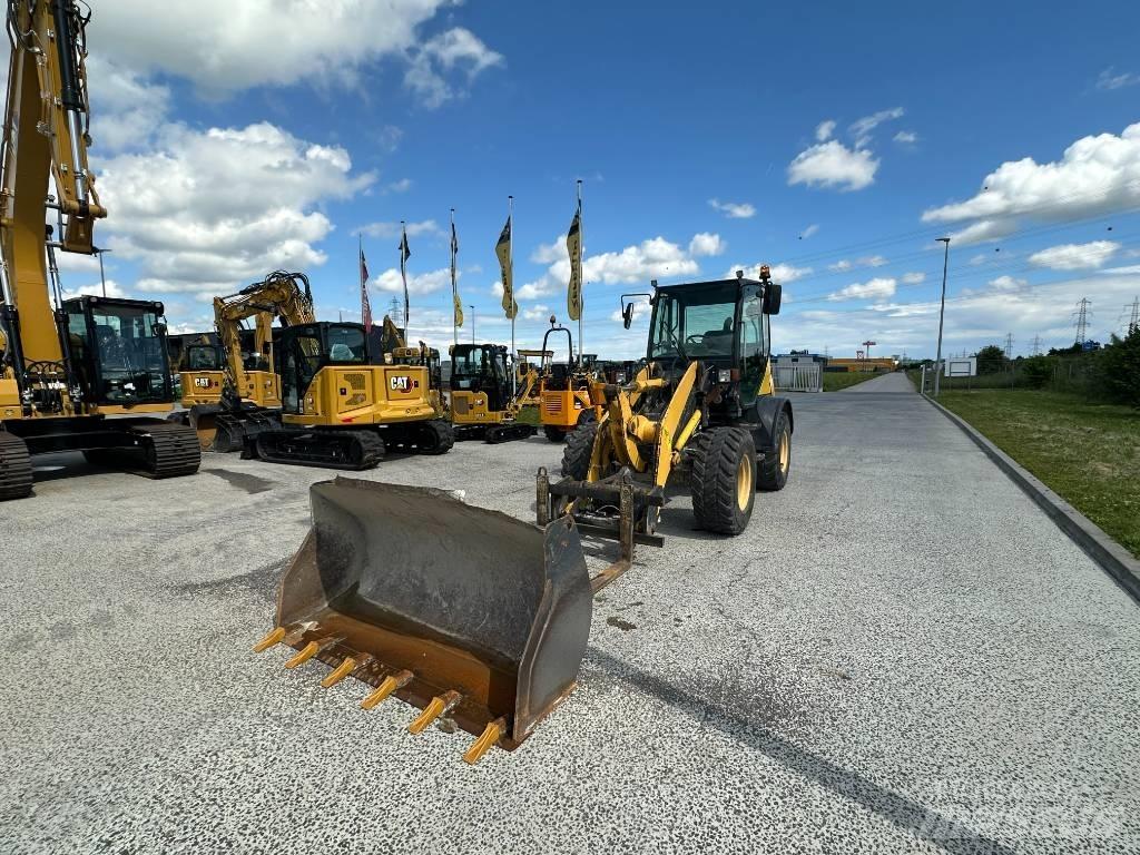 Komatsu WA 80 Utovarivači na kotačima