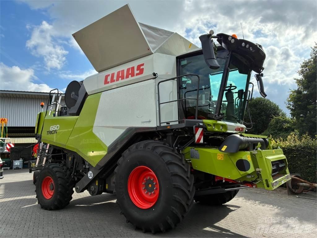 CLAAS Trion 650 Kombajni