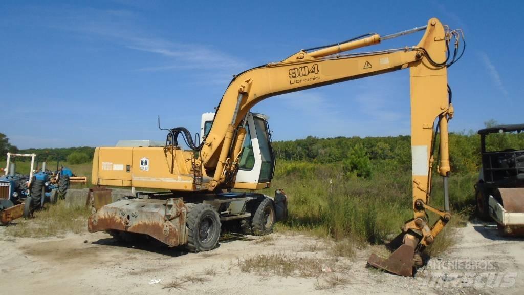 Liebherr A 904 Bageri na kotačima