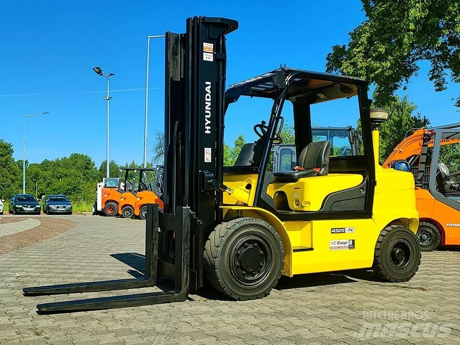 Hyundai 45DS-7E Dizelski viličari