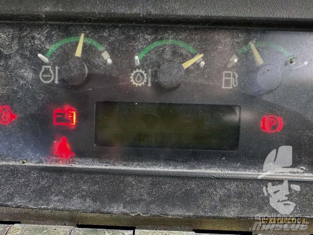 John Deere 310 J Utovarni rovokopači